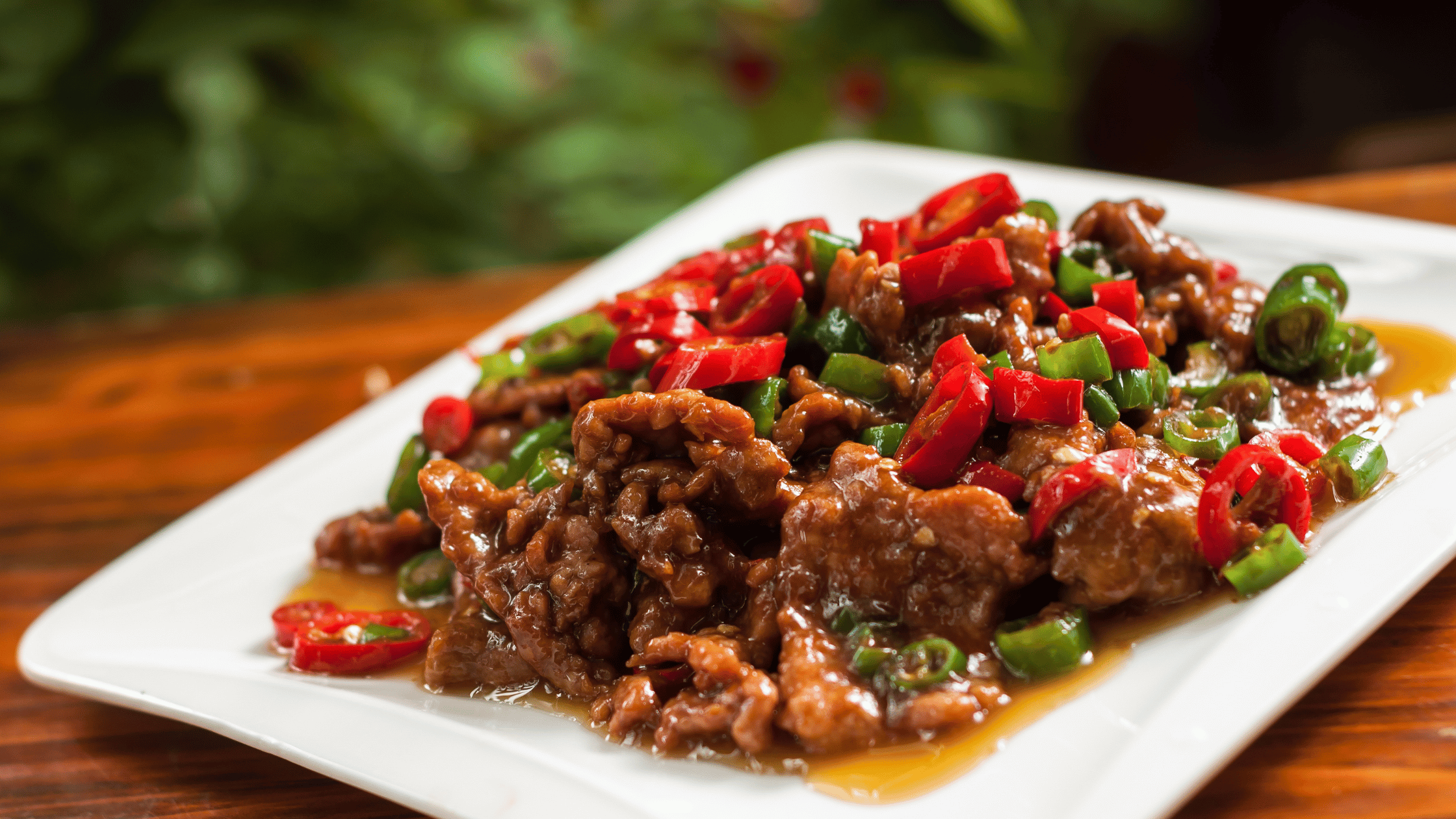 The Benefits of Ready-Made Stir-Fry Sauces: Trusted by Home Cooks and Chefs Alike
